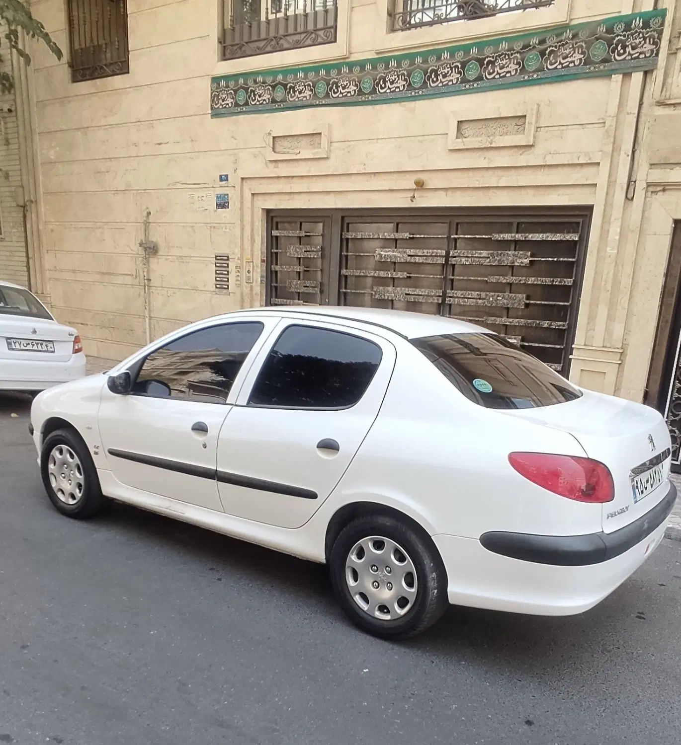پژو ۲۰۶ صندوق دار v8 - 1399