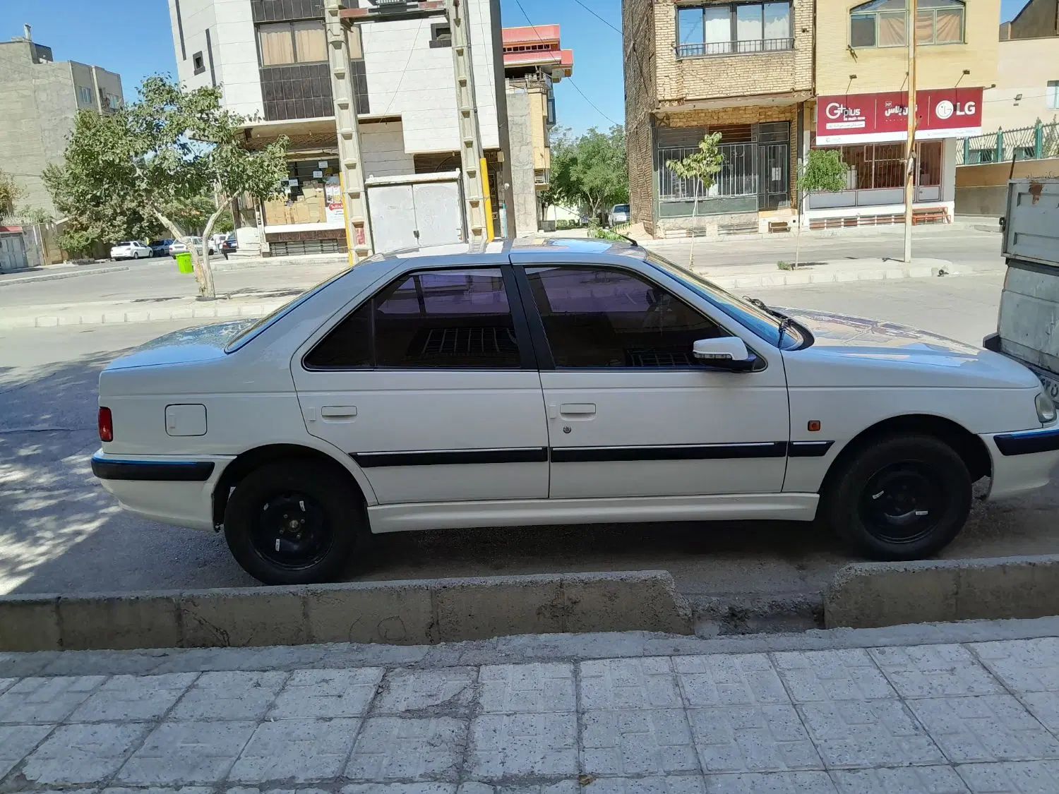 پژو پارس سال - 1395