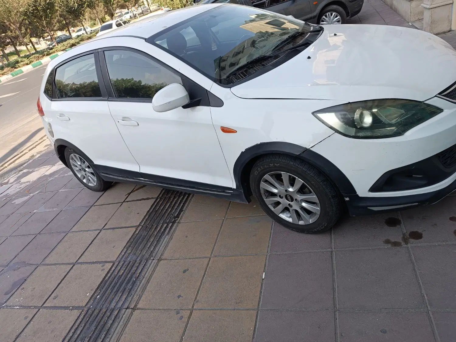 ام وی ام 315 هاچ بک اسپرت اکسلنت - 1396