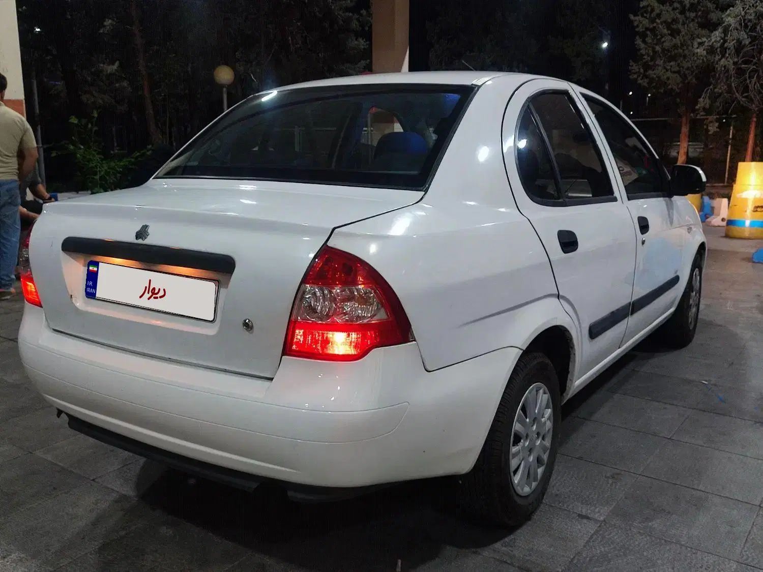 تیبا صندوق دار EX - 1393