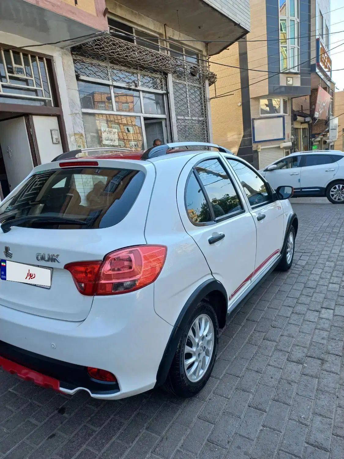 کوییک R دنده‌ای - 1400