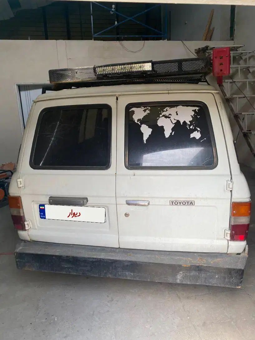 تویوتا لندکروز VXR نسل ۵ - 1402