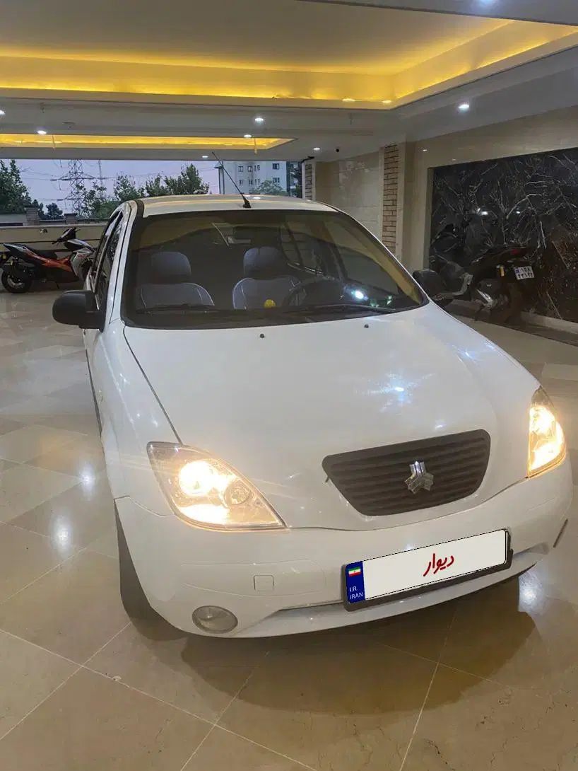 تیبا صندوق دار EX - 1393