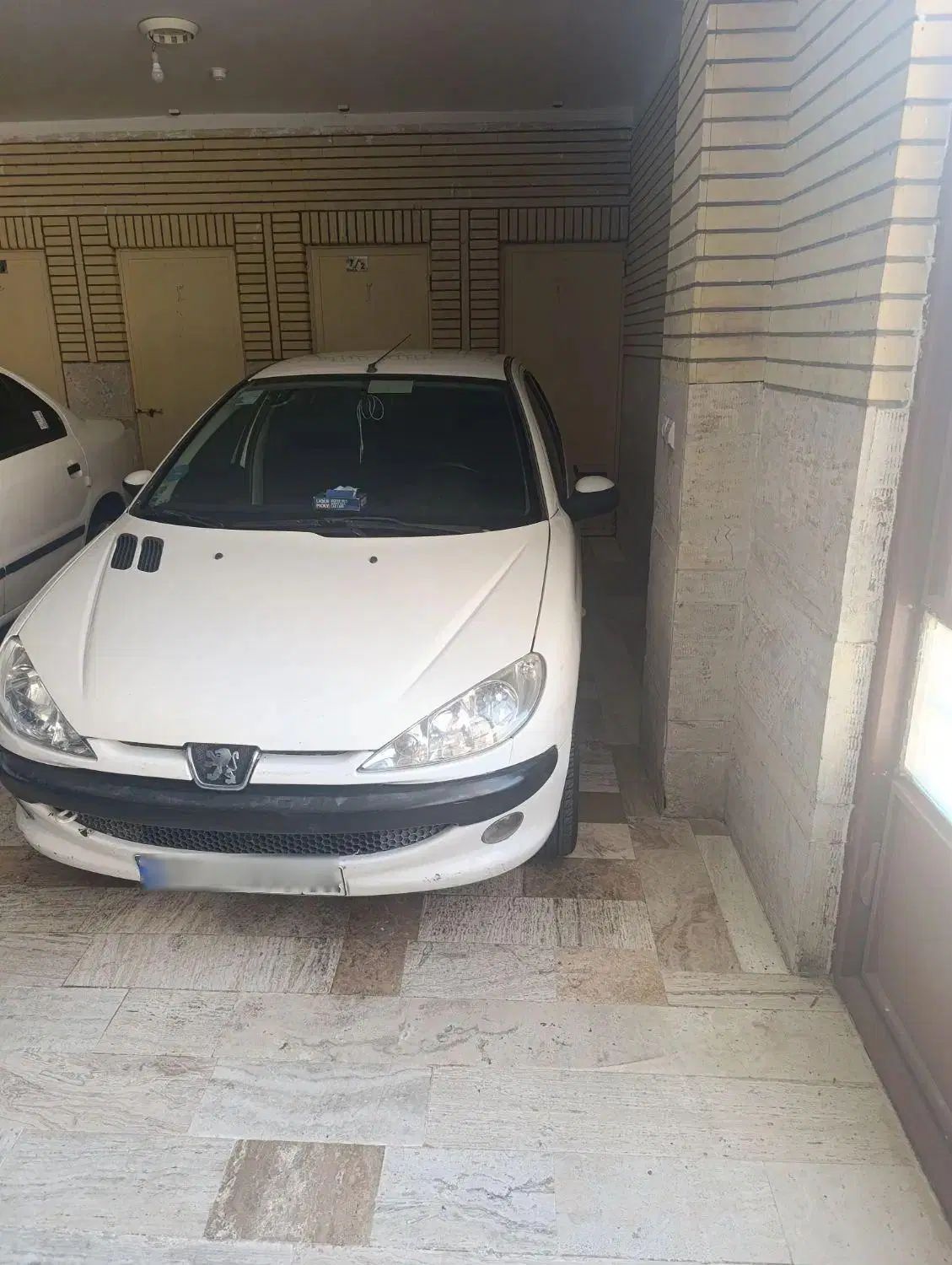 پژو ۲۰۶ صندوق دار v8 - 1389
