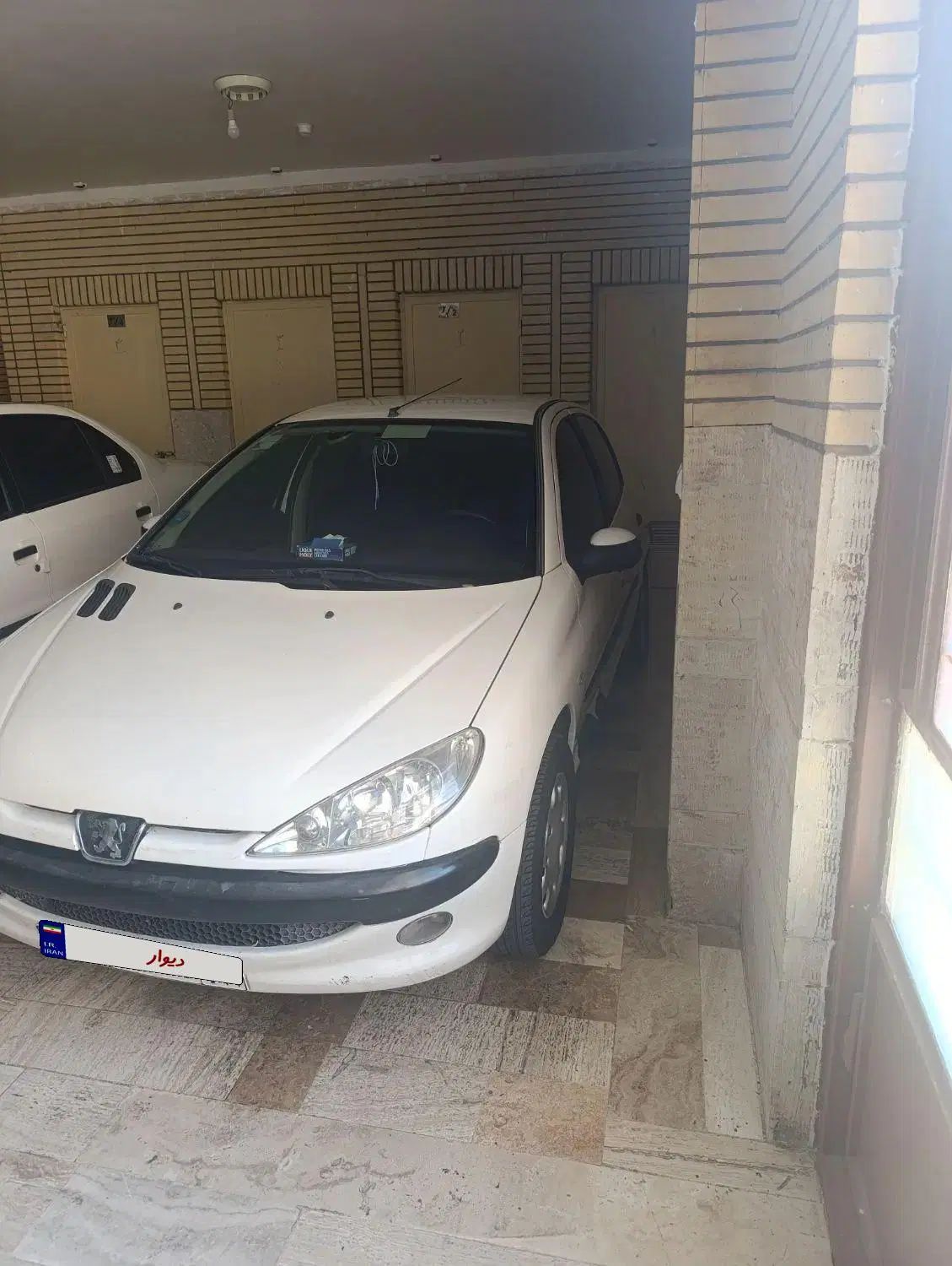پژو ۲۰۶ صندوق دار v8 - 1389