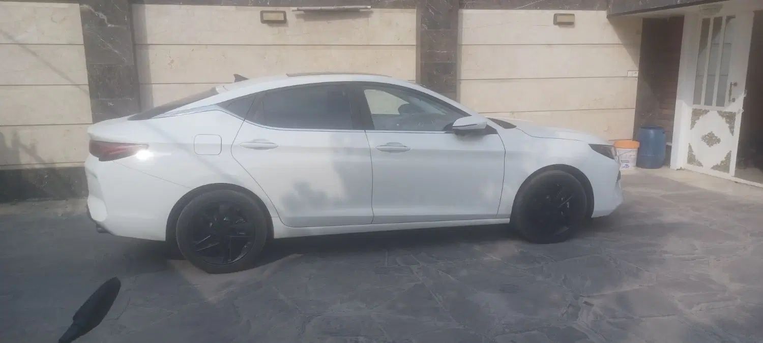 کی ام سی J7 اتوماتیک - 1402