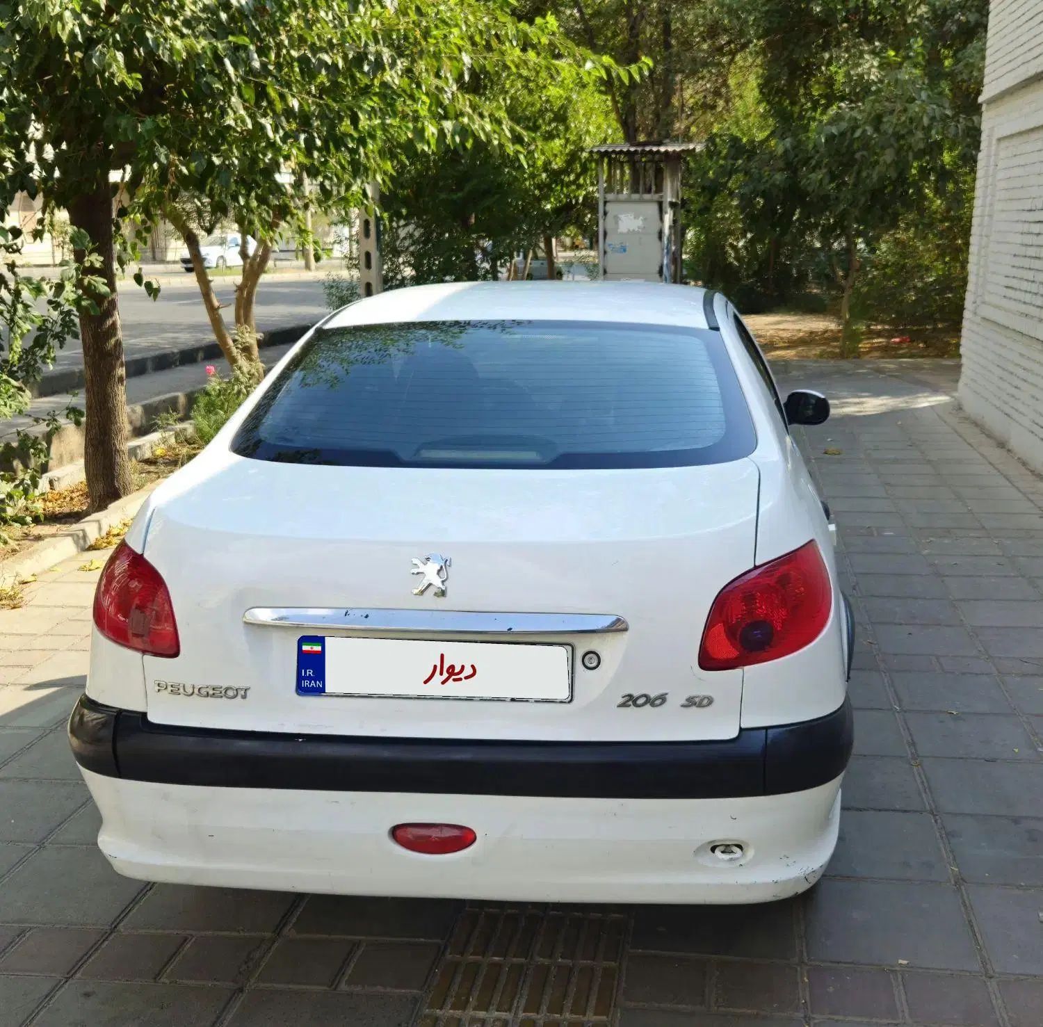 پژو ۲۰۶ صندوق دار v20 - 1390