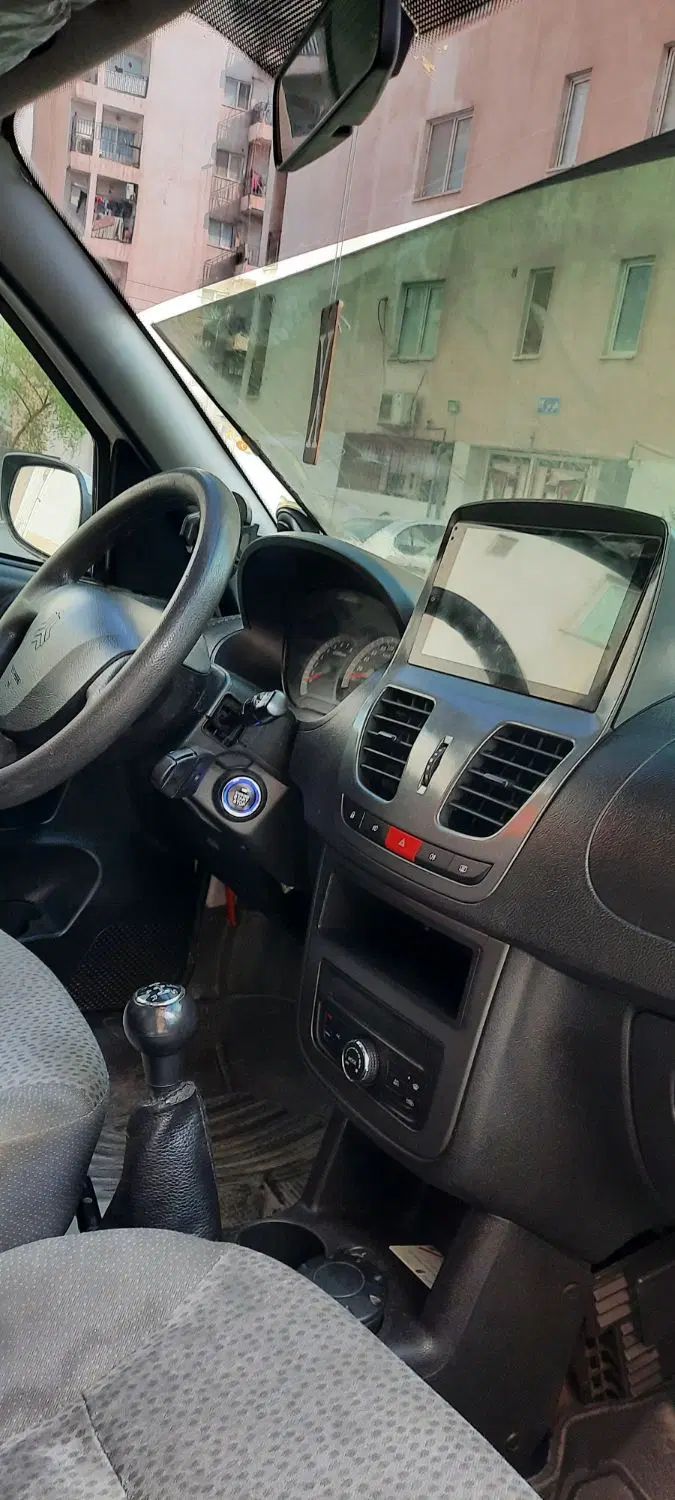 ساینا S دنده‌ای معمولی - 1400