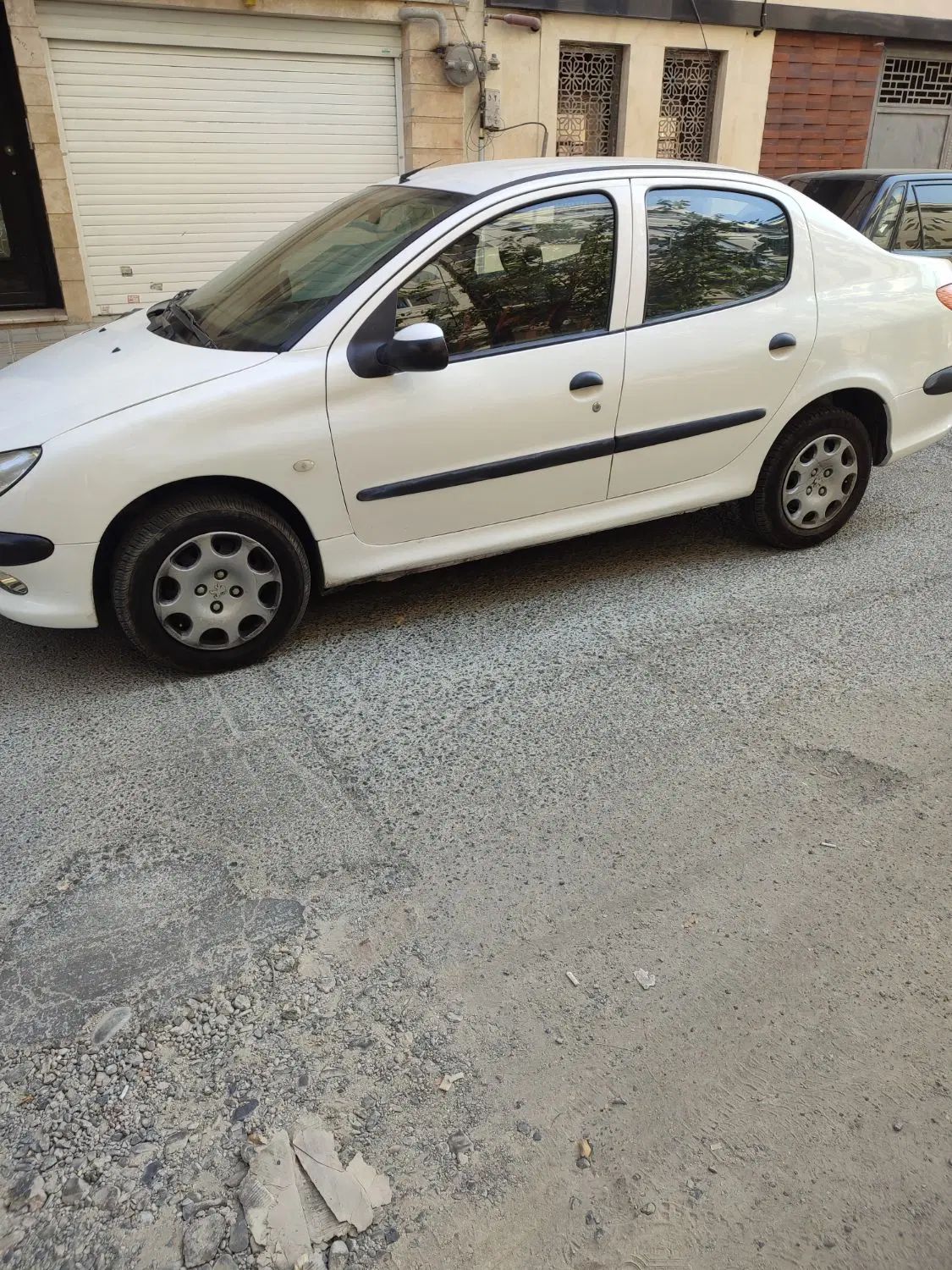 پژو ۲۰۶ صندوق دار v8 - 1393