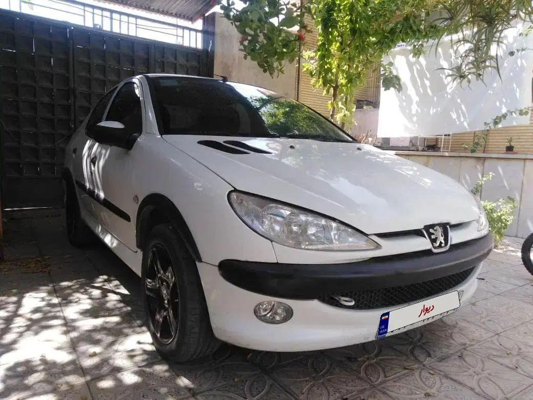 خودرو پژو، ۲۰۶ صندوق دار آگهی ann_20027321
