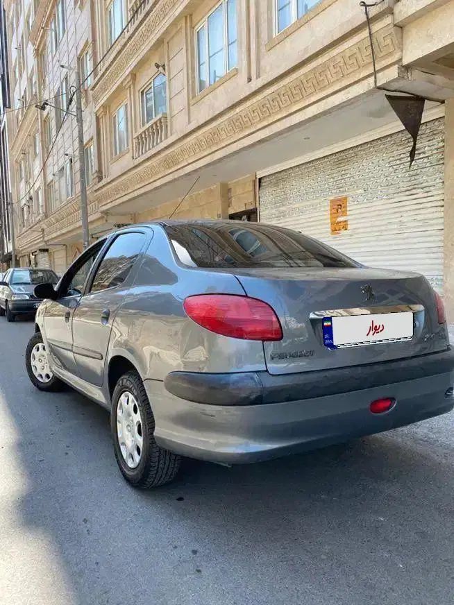 پژو ۲۰۶ صندوق دار v8 - 1387