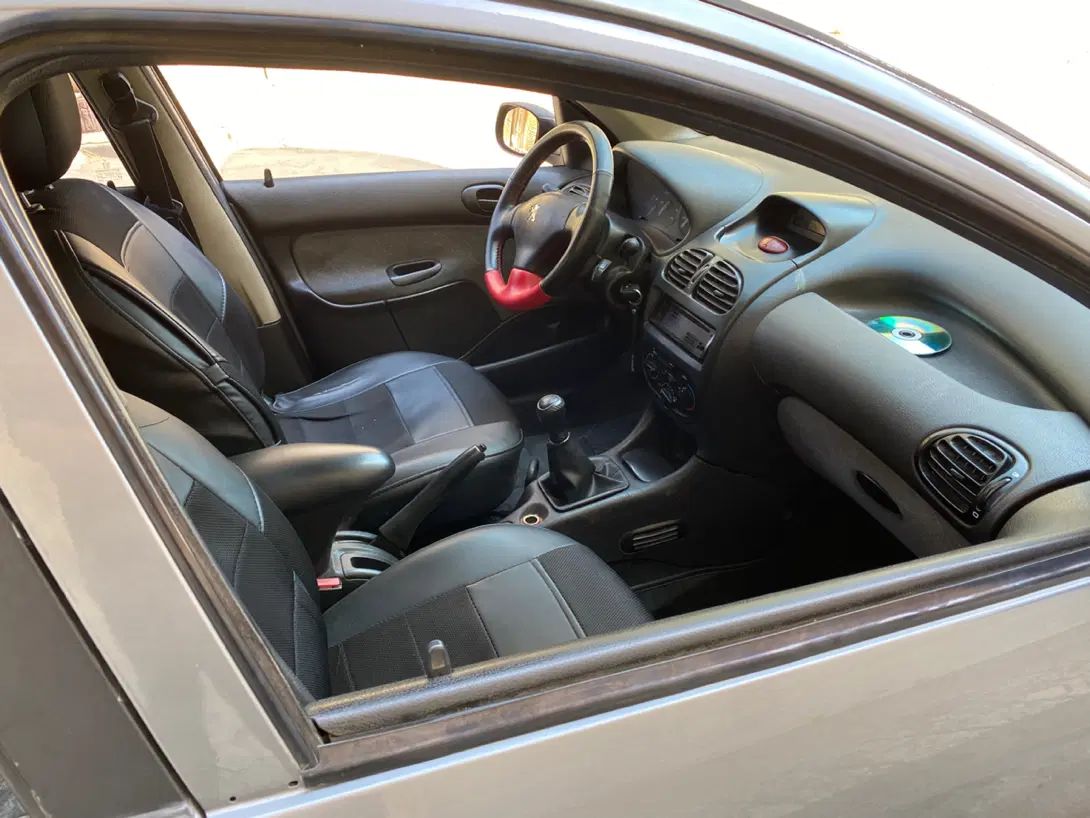 پژو ۲۰۶ صندوق دار v8 - 1387