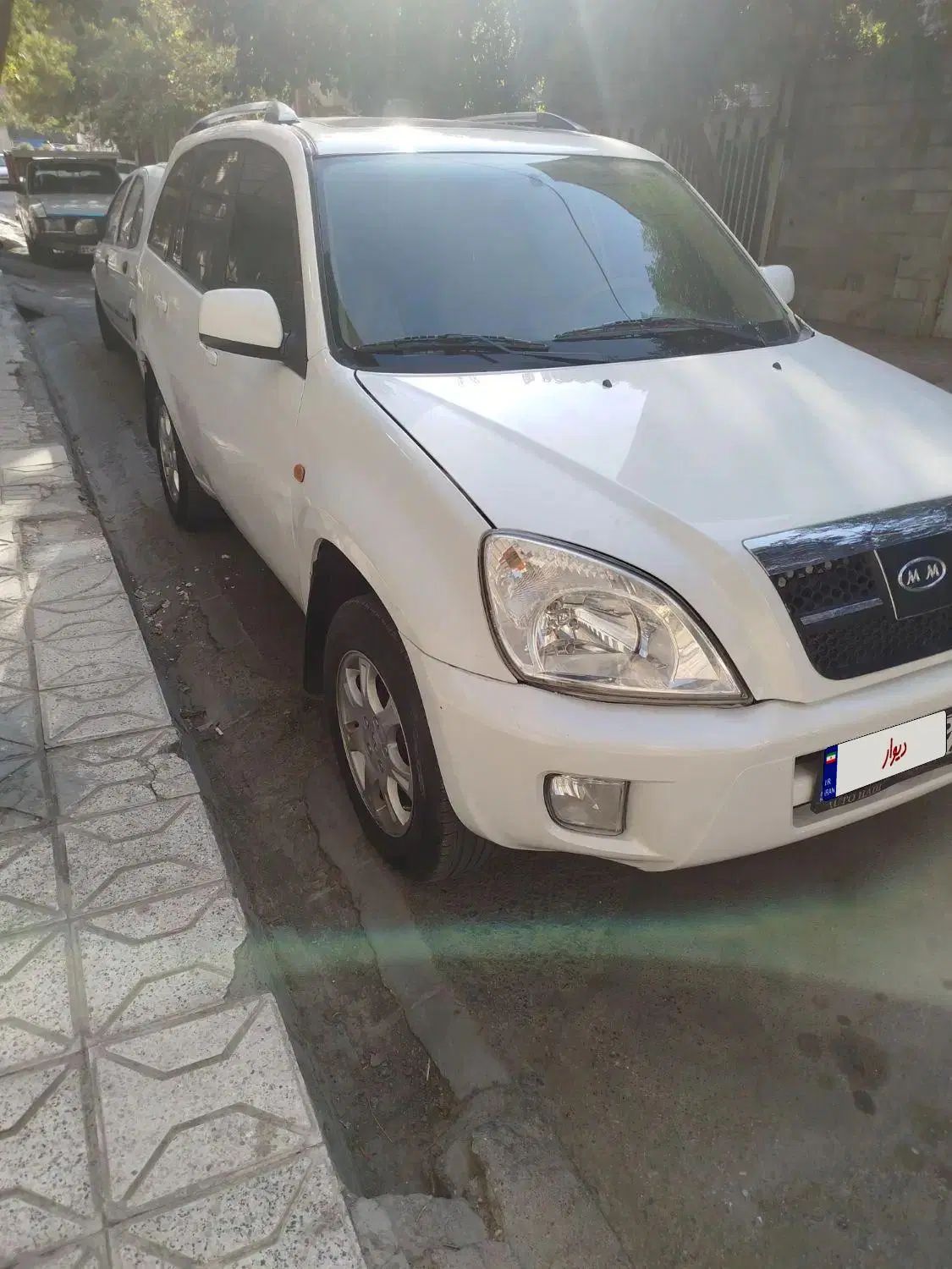 ام وی ام X33 دنده‌ای ساده - 1392
