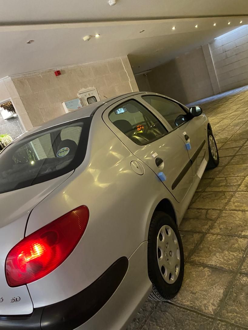 پژو ۲۰۶ صندوق دار v8 - 1393
