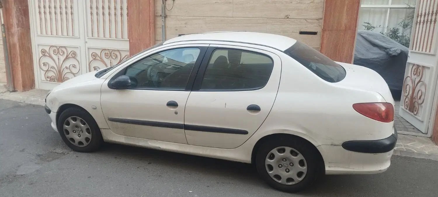 پژو ۲۰۶ صندوق دار v20 - 1388