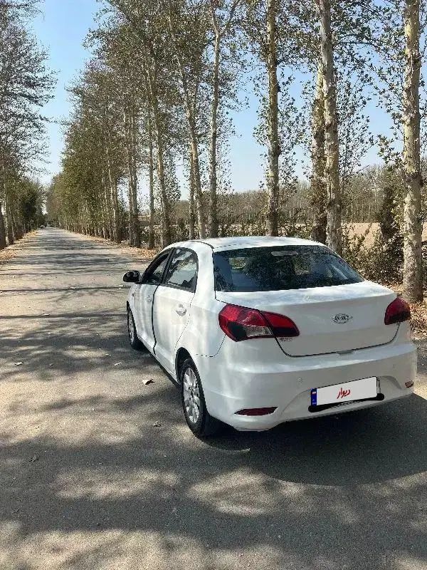 ام وی ام 315 صندوقدار اسپرت دنده‌ای - 1394