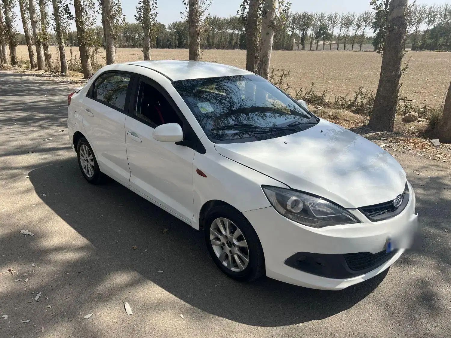 ام وی ام 315 صندوقدار اسپرت دنده‌ای - 1394