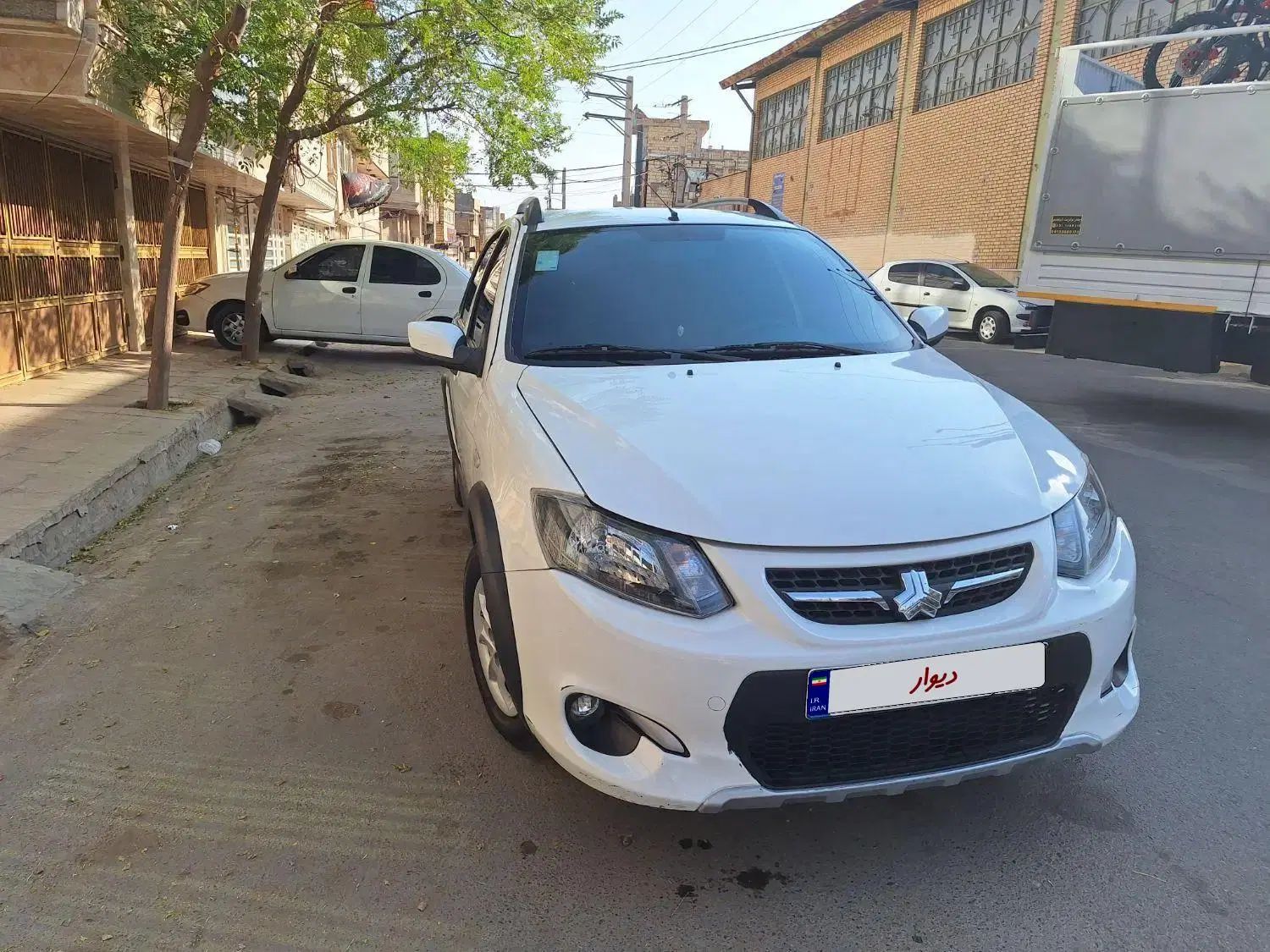 خودرو کوییک، معمولی آگهی ann_20028354