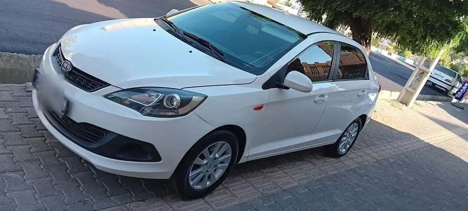 ام وی ام 315 صندوقدار اسپرت دنده‌ای - 1394
