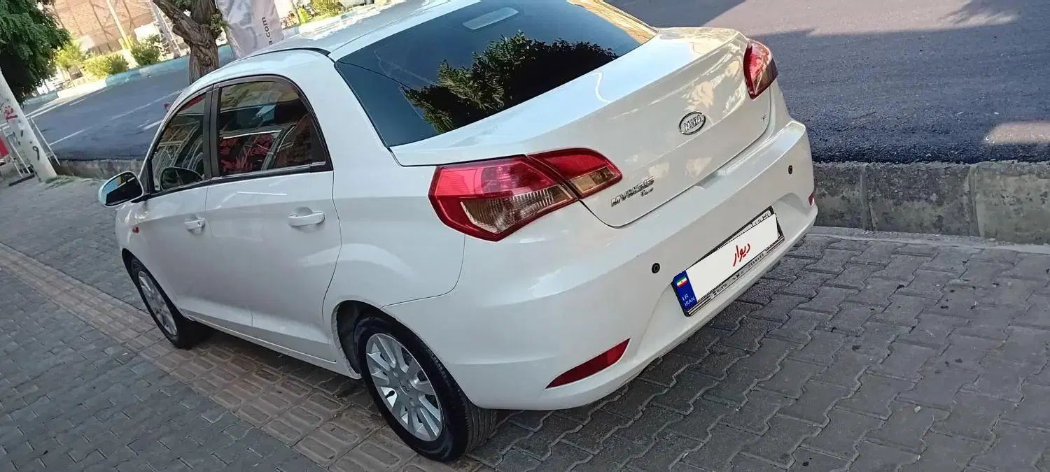 ام وی ام 315 صندوقدار اسپرت دنده‌ای - 1394