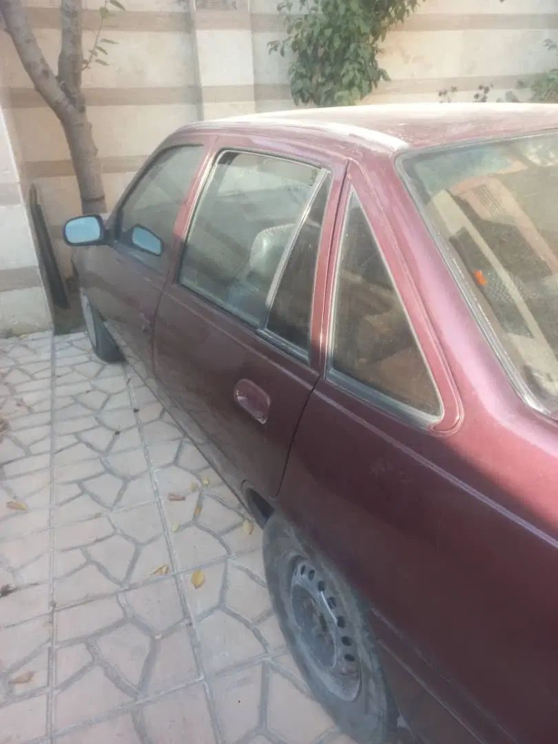 دوو سیلو سدان - 1377
