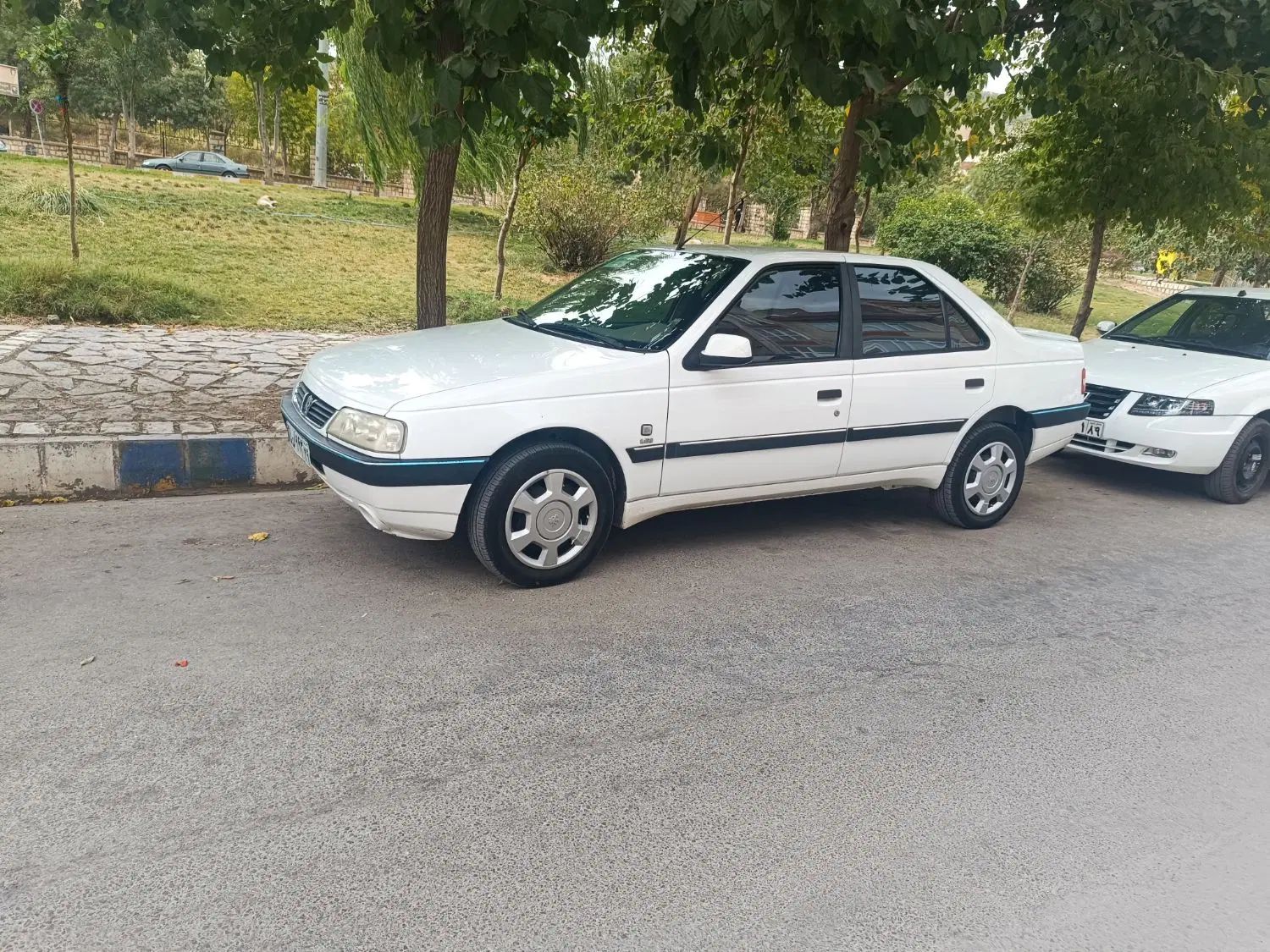 پژو 405 SLX بنزینی TU5 - 1399