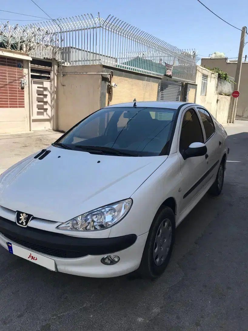 پژو ۲۰۶ صندوق دار v8 - 1394