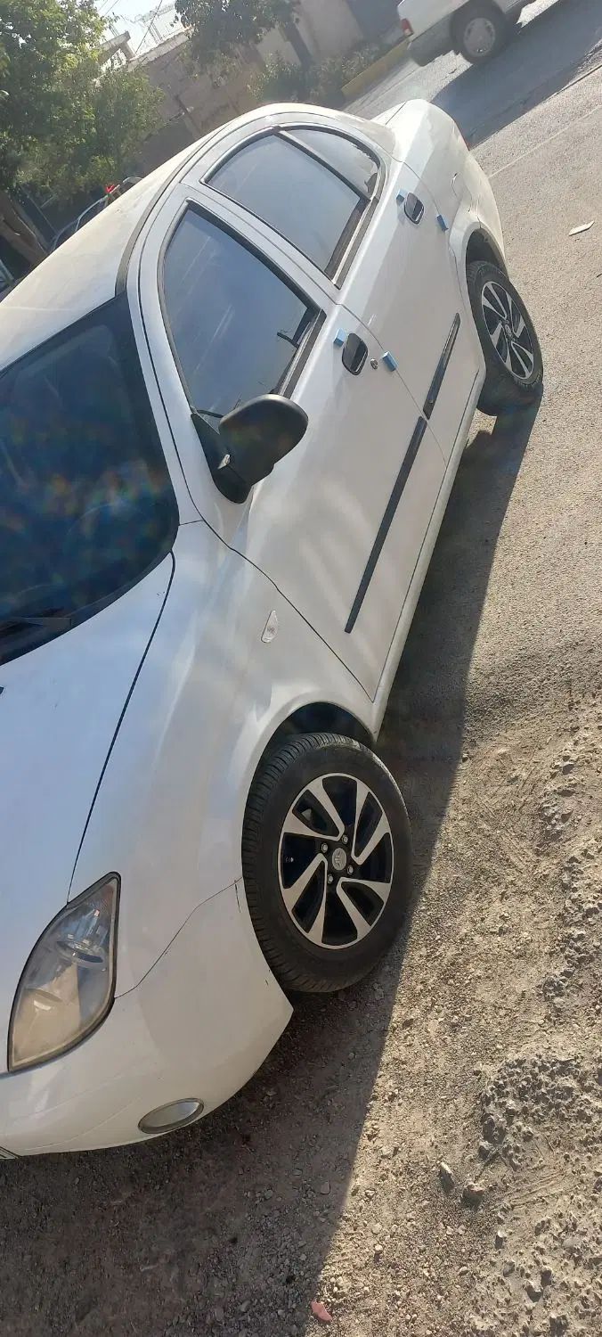تیبا صندوق دار SX - 1400
