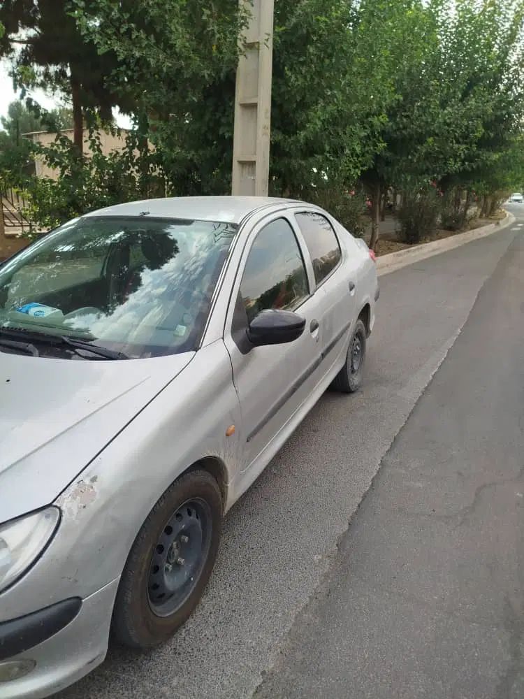 پژو ۲۰۶ صندوق دار v8 - 1386