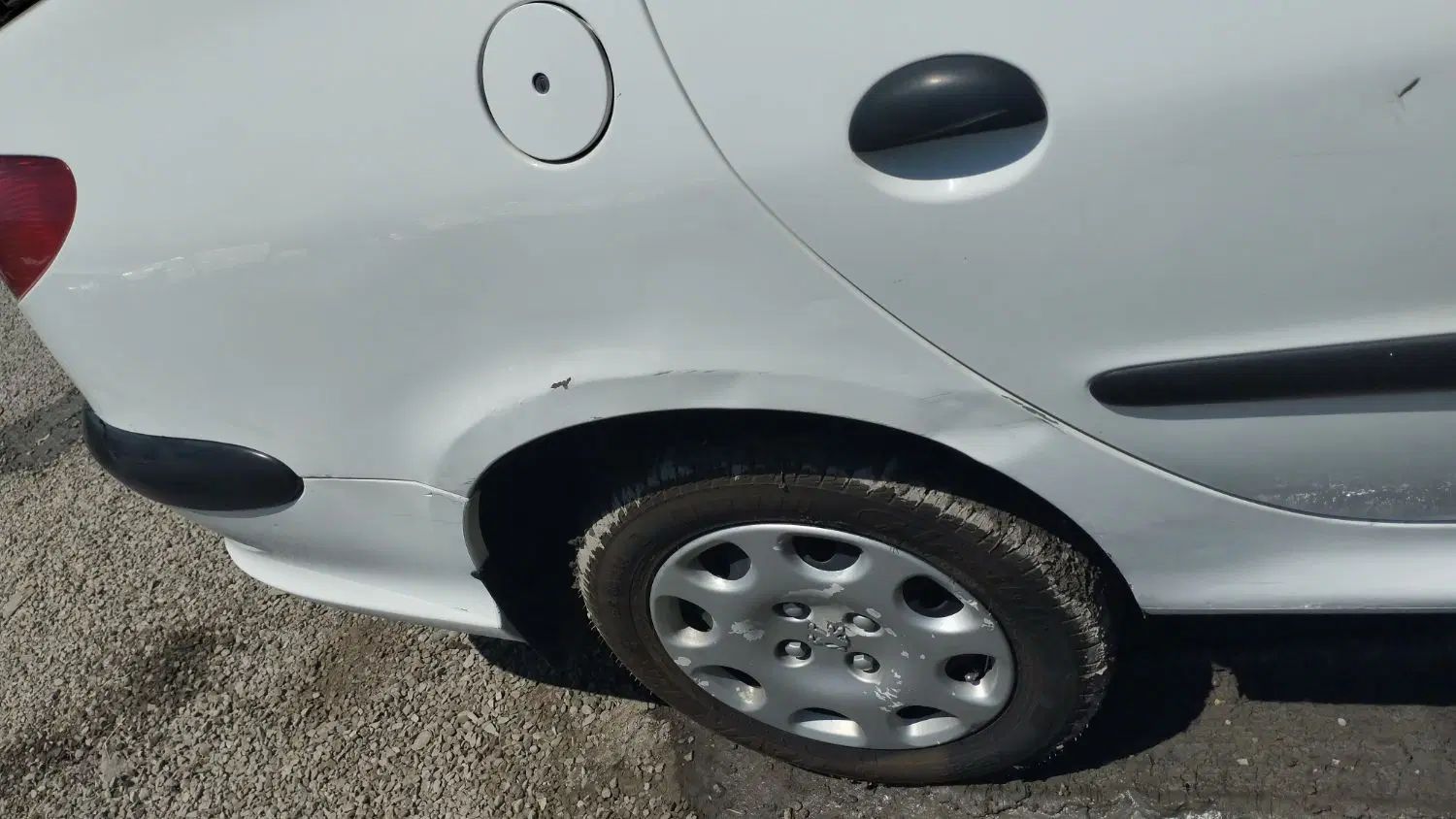 پژو ۲۰۶ صندوق دار v8 - 1397