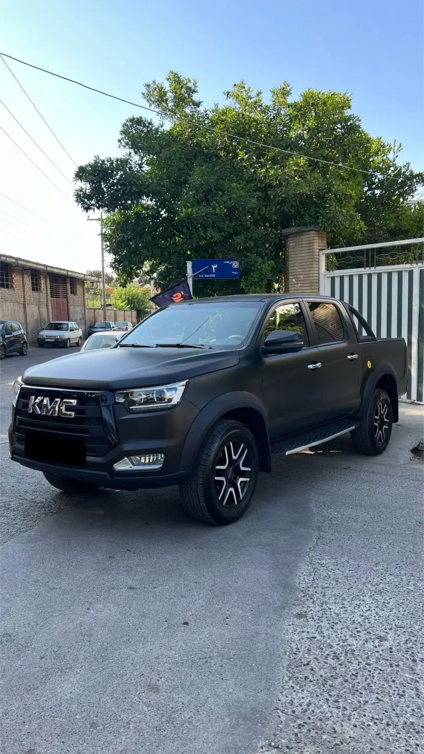 خودرو کی ام سی، T8 آگهی ann_20028957