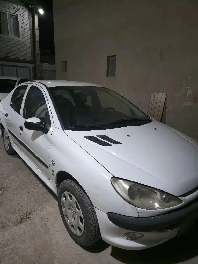 پژو ۲۰۶ صندوق دار v20 - 1390