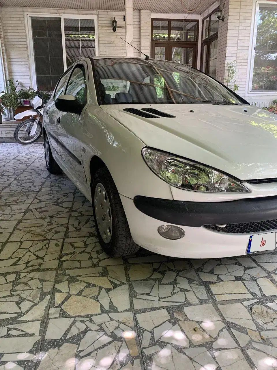 پژو ۲۰۶ صندوق دار v20 - 1390