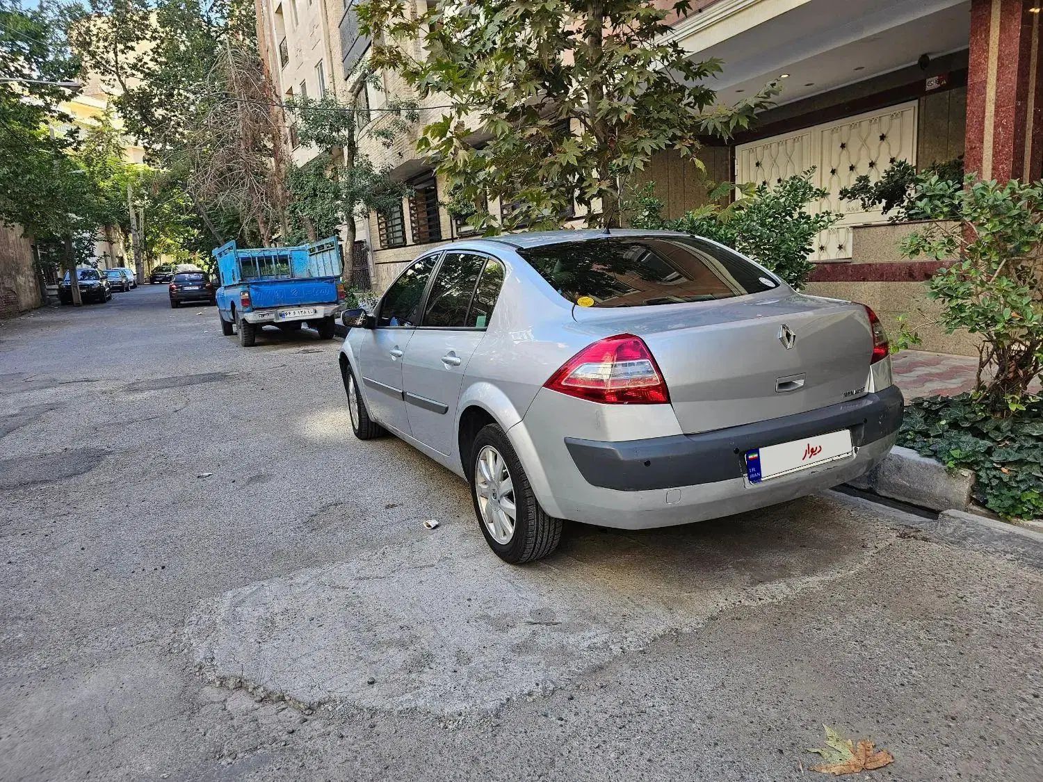 رنو مگان پارس خودرو 2000 - 1389