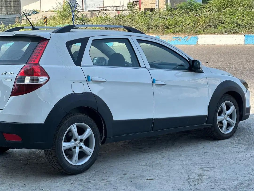 دانگ فنگ H30 کراس اتوماتیک - 1396