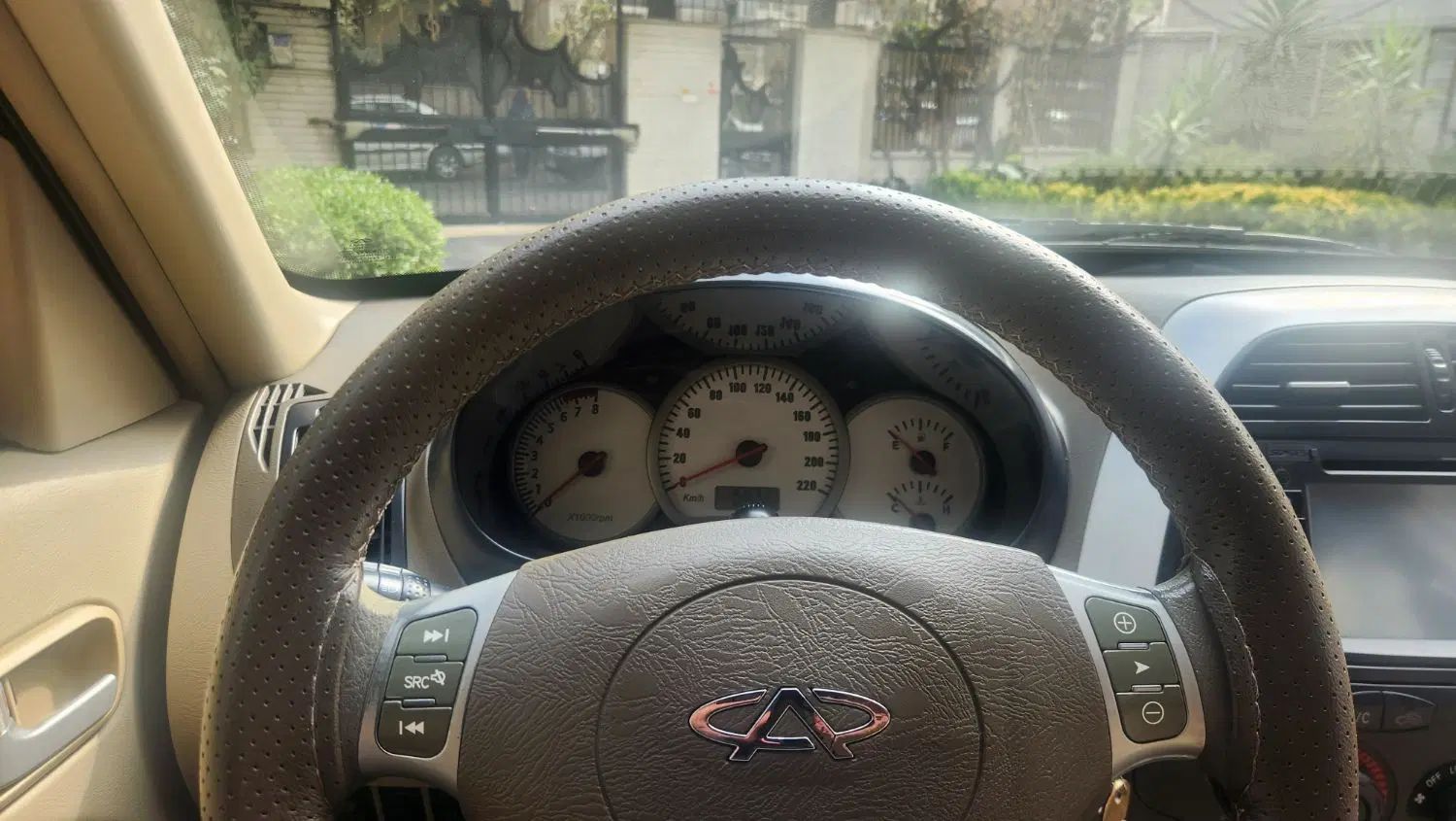 ام وی ام X33 دنده‌ای ساده - 1391
