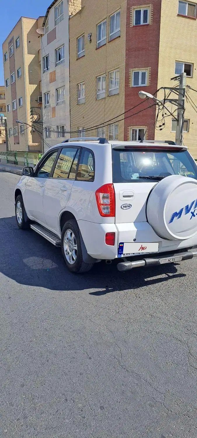 ام وی ام X33 دنده‌ای ساده - 1394