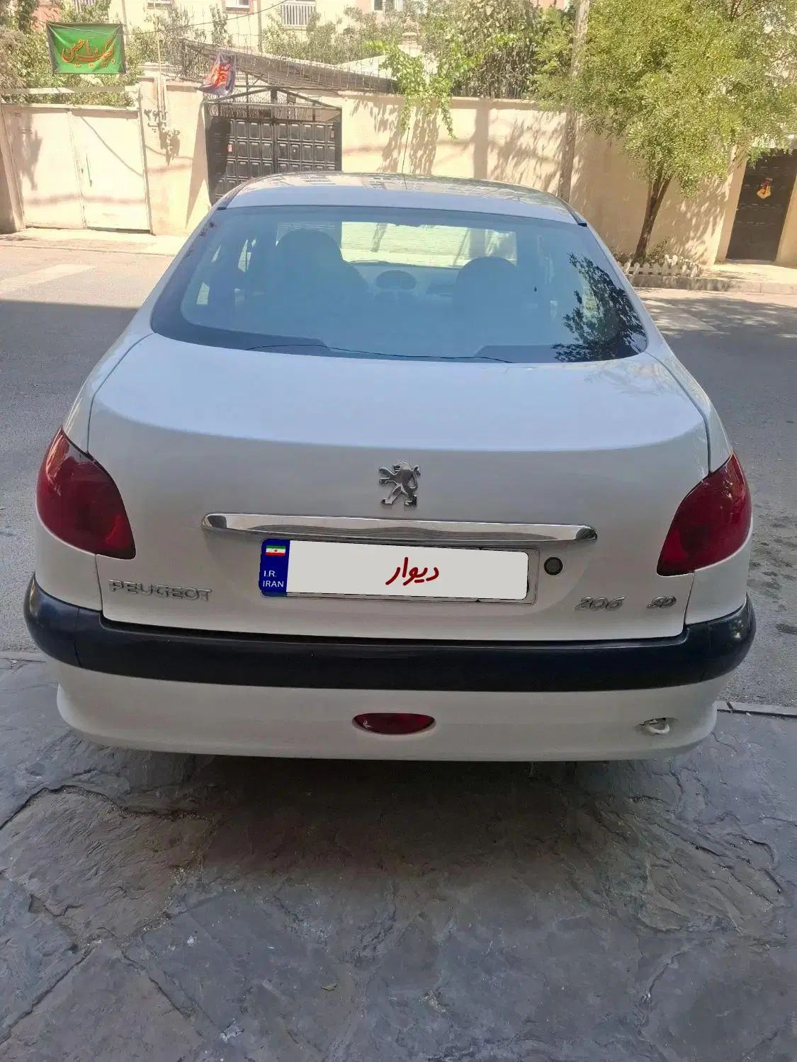 پژو ۲۰۶ صندوق دار v1 - 1388