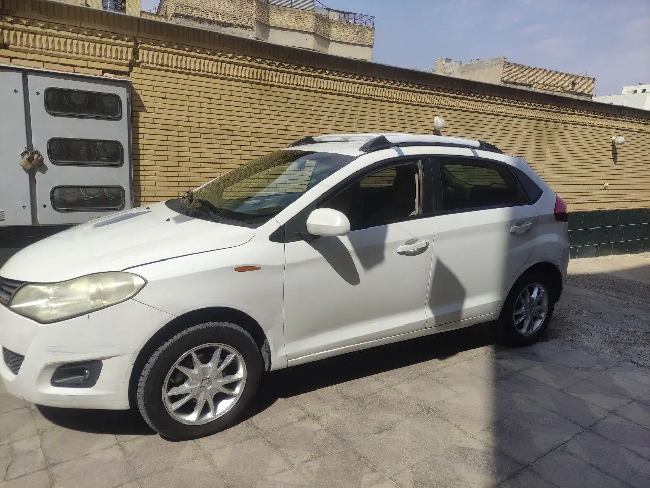 ام وی ام 315 هاچ بک ساده دنده ای - 1391