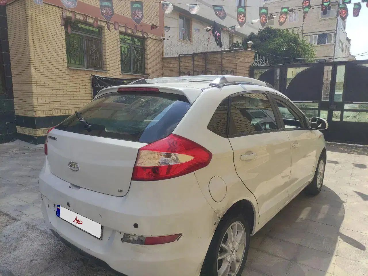 ام وی ام 315 هاچ بک ساده دنده ای - 1391