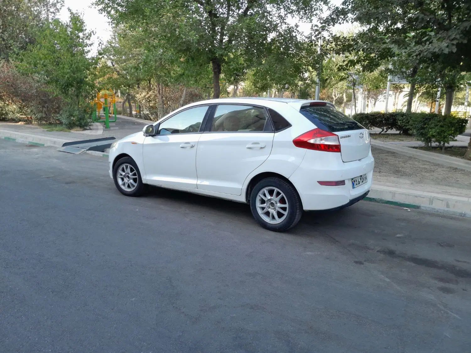 ام وی ام 315 هاچ بک ساده دنده ای - 1392