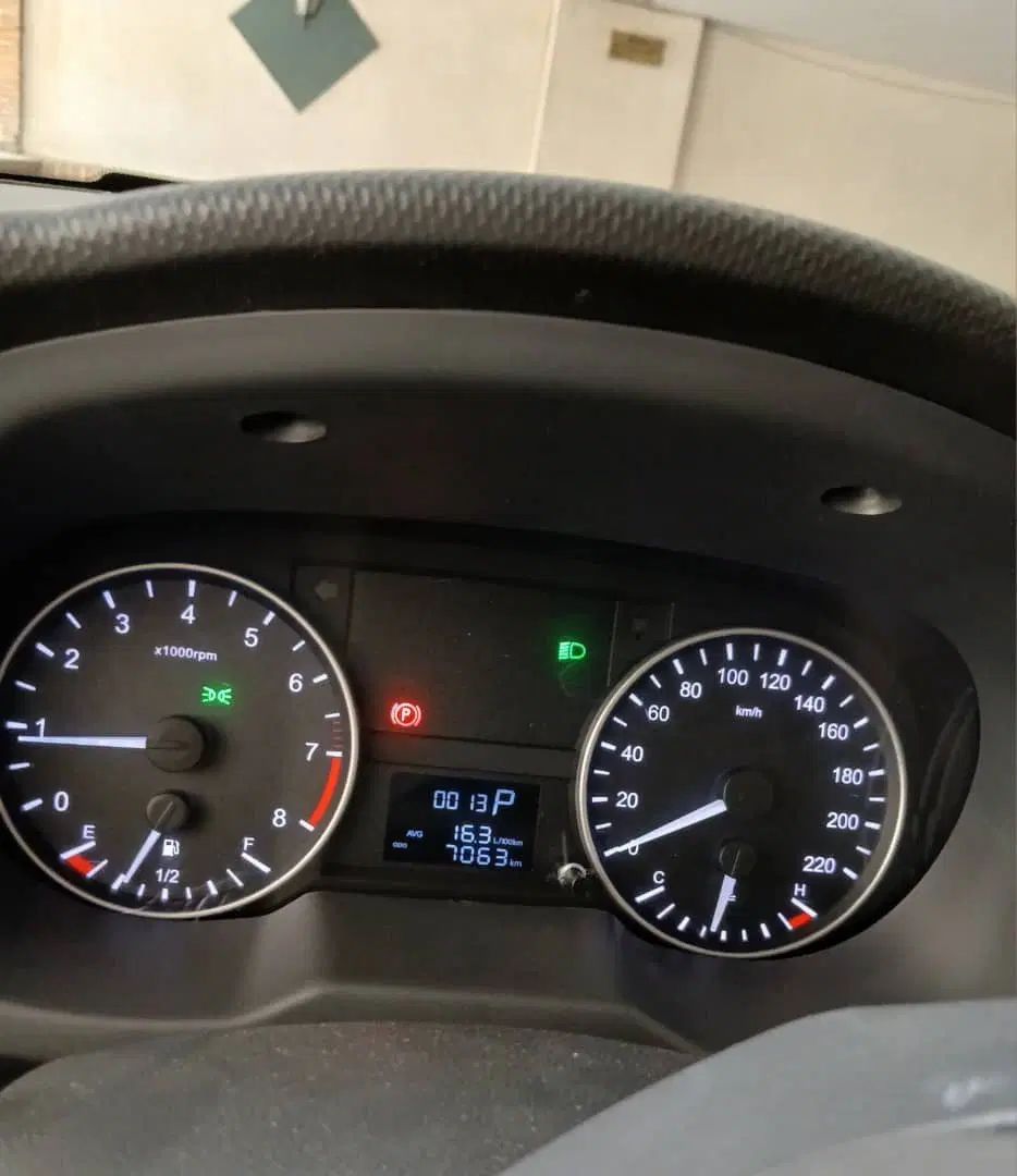 جک J4 اتوماتیک ساده - 1401