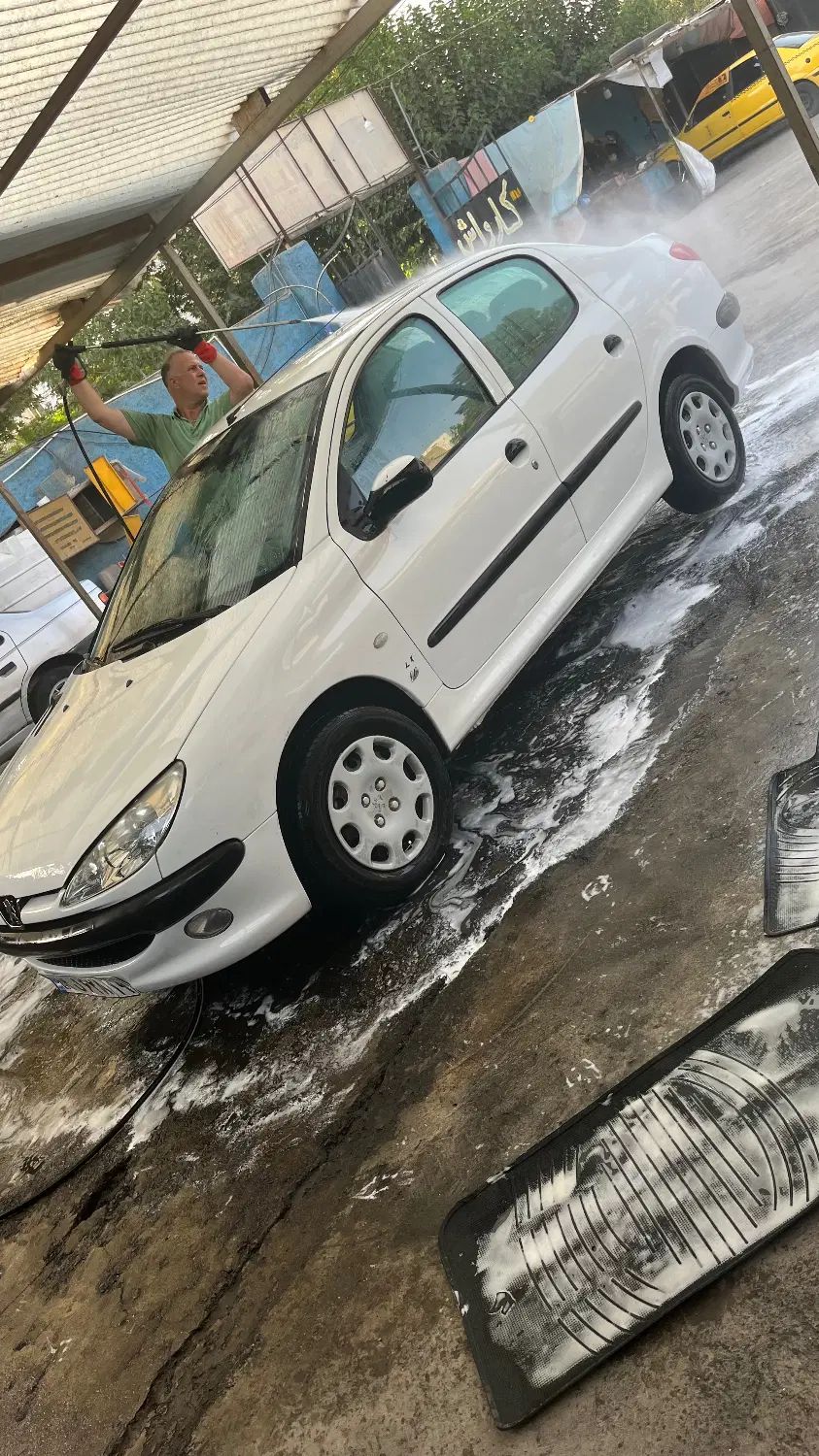 پژو ۲۰۶ صندوق دار v8 - 1393