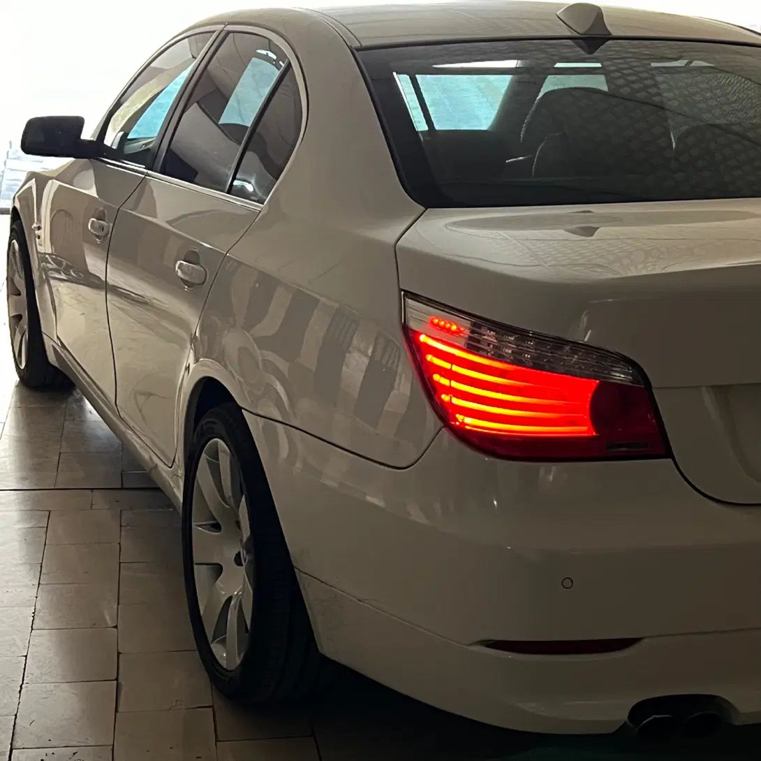 ب ام و سری 5 530XI - 2009