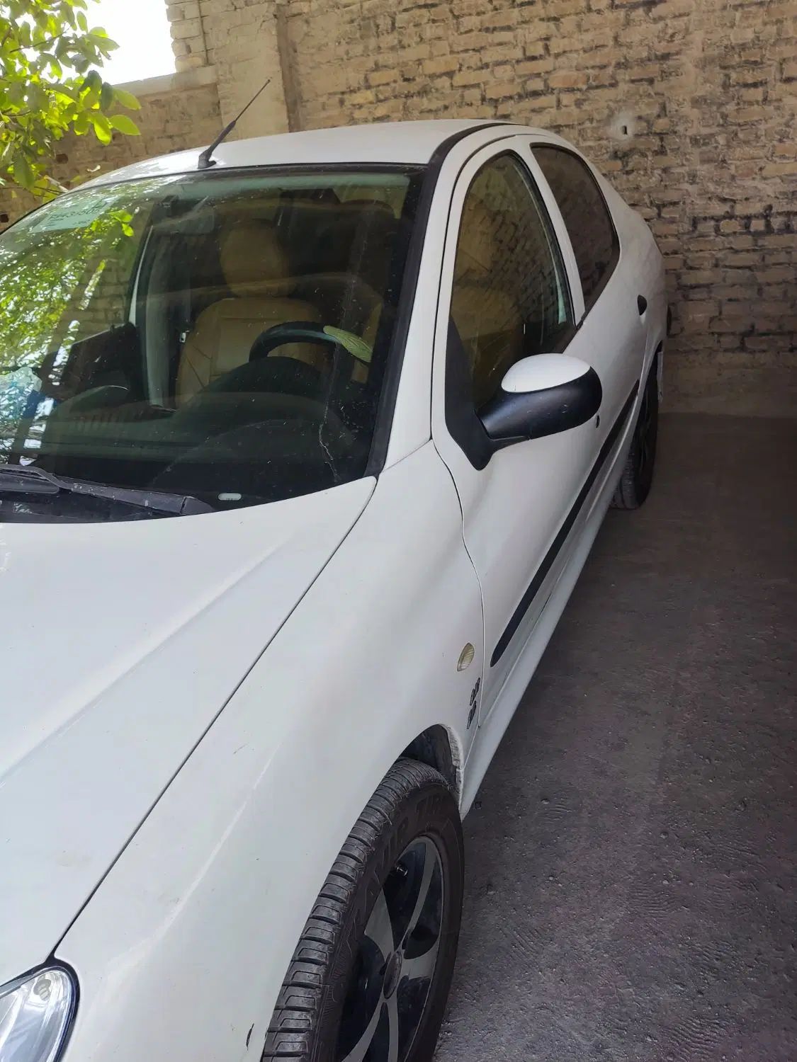 پژو ۲۰۶ صندوق دار v8 - 1394
