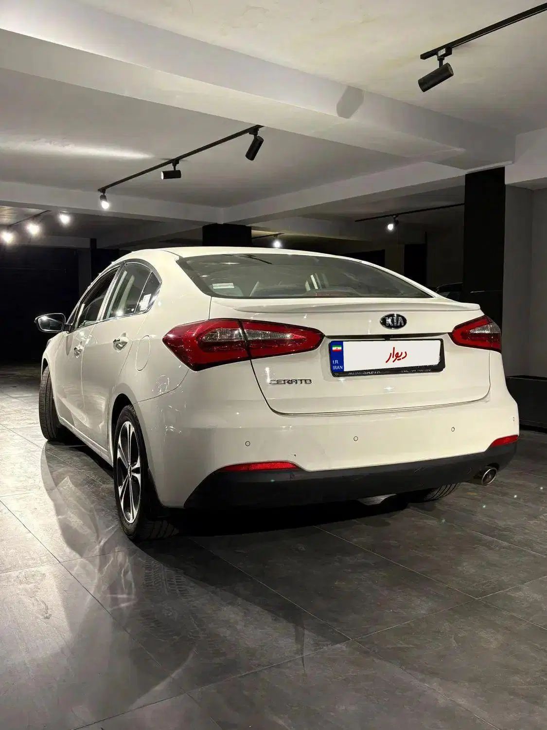 کیا سراتو 2.0 لیتر اتوماتیک GT لاین - 2015