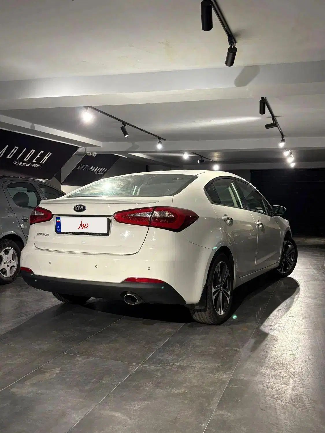 کیا سراتو 2.0 لیتر اتوماتیک GT لاین - 2015
