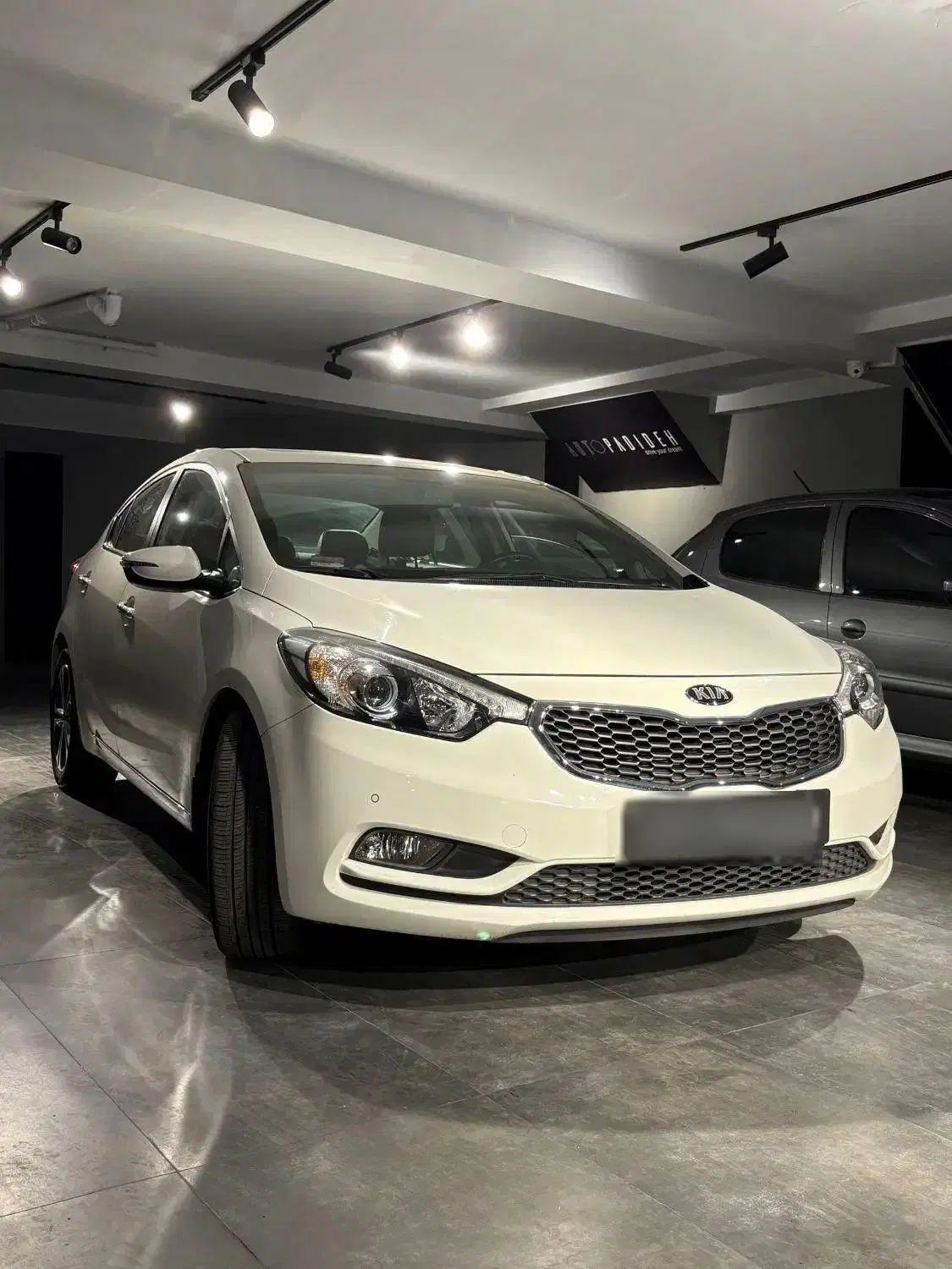 کیا سراتو 2.0 لیتر اتوماتیک GT لاین - 2015