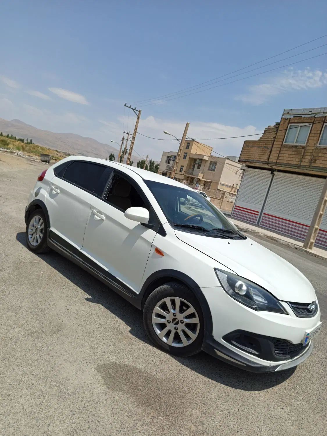 ام وی ام 315 هاچ بک اسپرت لاکچری - 1396