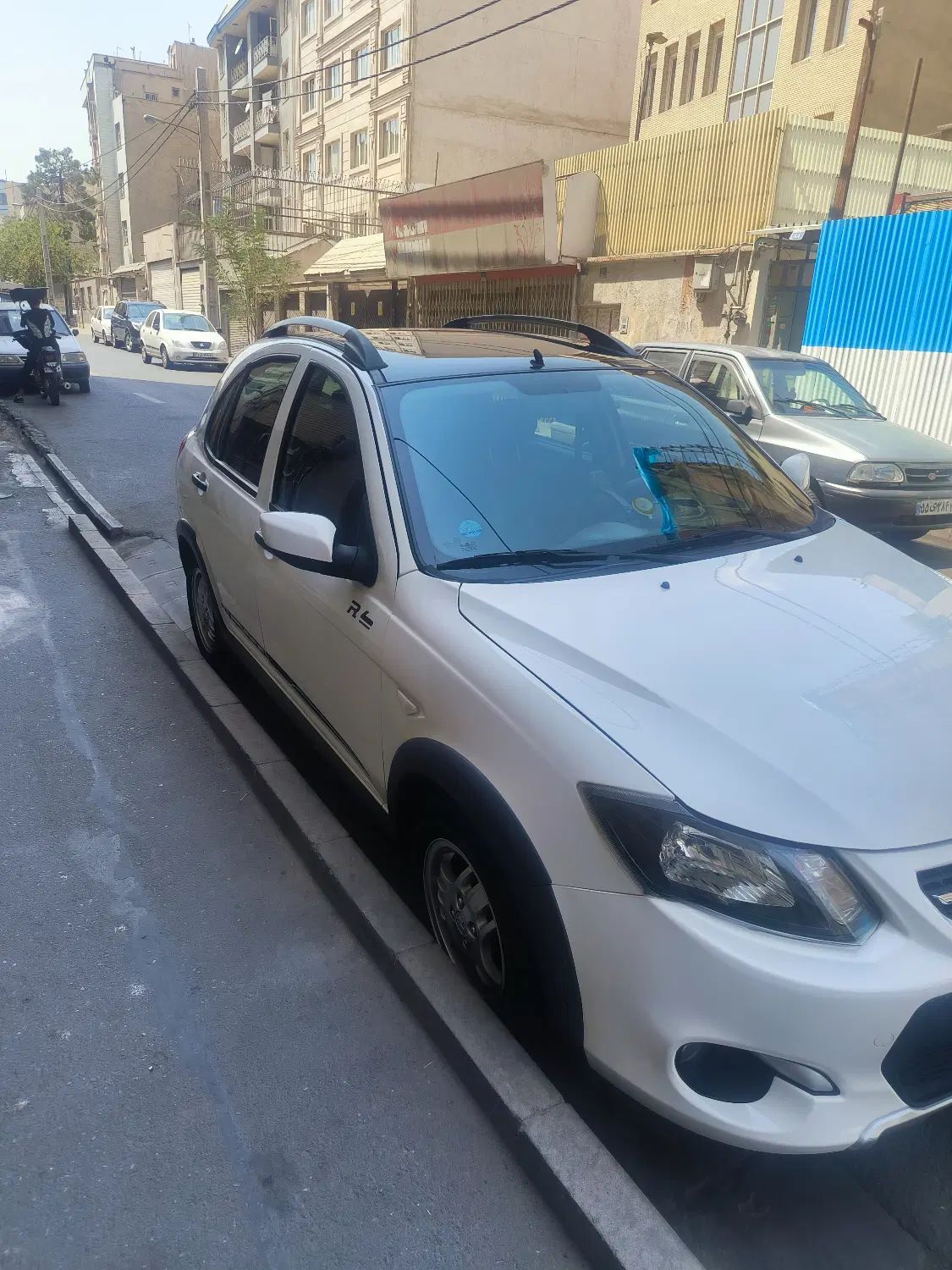 کوییک R دنده‌ای - 1400